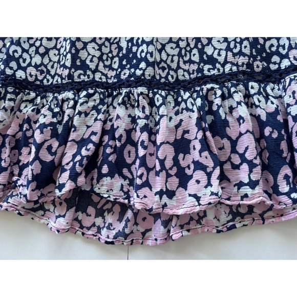 Trending‎ Animal Print Ruffle Hem Boho Blouse Navy Pink Bell Sleeve  Size M - Picture 2 of 8